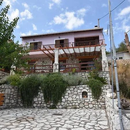 Komilio 1 Villa Komilion