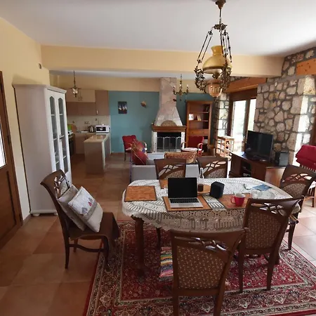 Komilio 1 Villa Komilion