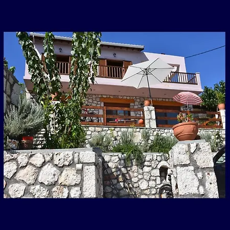 Komilio 1 Villa